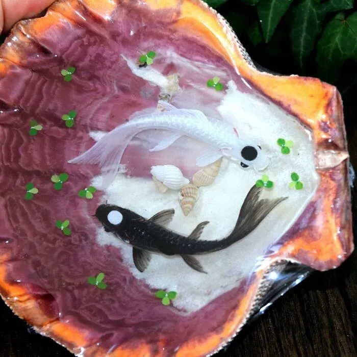 30 Beautiful And Detailed Paintings In Resin By This Artist