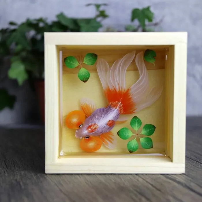 30 Beautiful And Detailed Paintings In Resin By This Artist