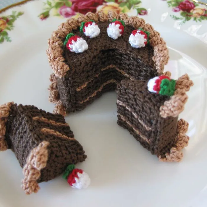 Artist Creates Delicious-Looking Crochet Food And You Will Probably Want To Eat It (30 Pics)