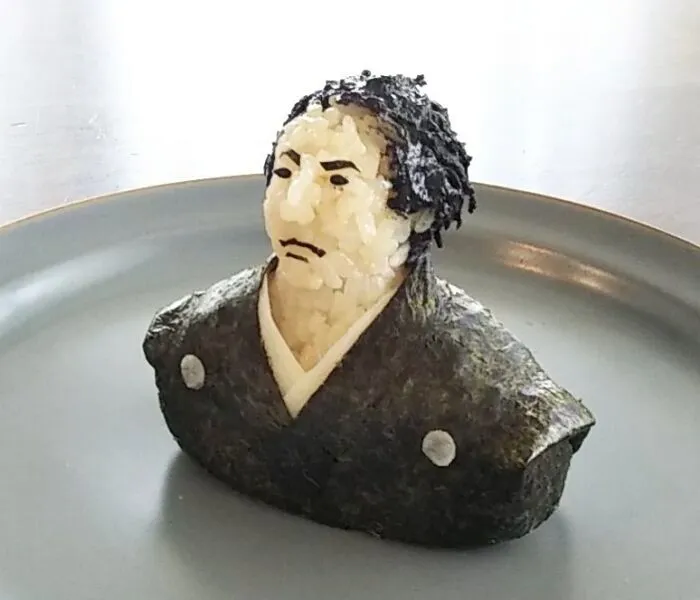 Artist Made Rice Balls Of Popular Characters, Animals, Folklore That Are Too Good To Eat (81 Pics)