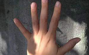 30 Useful Life Hacks That Are Worth Noting