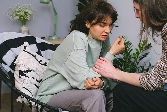 30 Women Are Sharing Spot-On Questions From Their Therapists That Made Everything Click