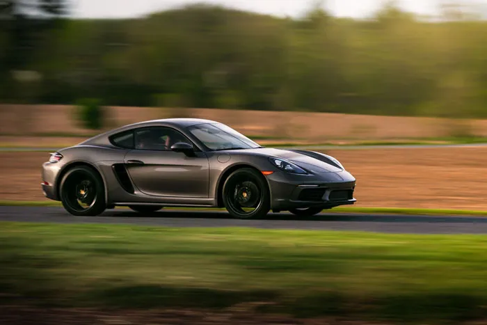 30 People Are Sharing The Best Moments When Rich Kids Were Hit By The Real World