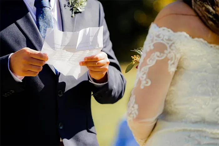 30 Personas comparten momentos de bodas cuando notaron que todo aquello era un error