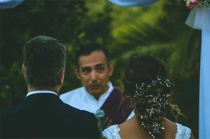 40 People Are Sharing Wedding Moments That Made Them Realize The Wedding Was A Mistake