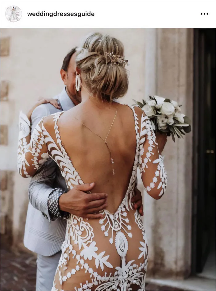 Saw This On Instagram. Can’t Decide If That Is A Butt Crack
