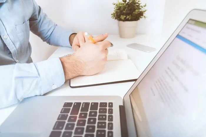 35 Divorce Lawyers Are Sharing The Most Ridiculous Cases In Their Careers
