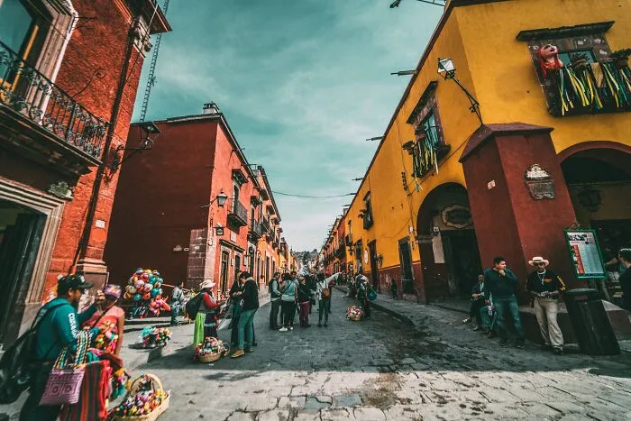 20 Personas comparten reglas "no escritas" en sus países que los extranjeros quizá desconozcan