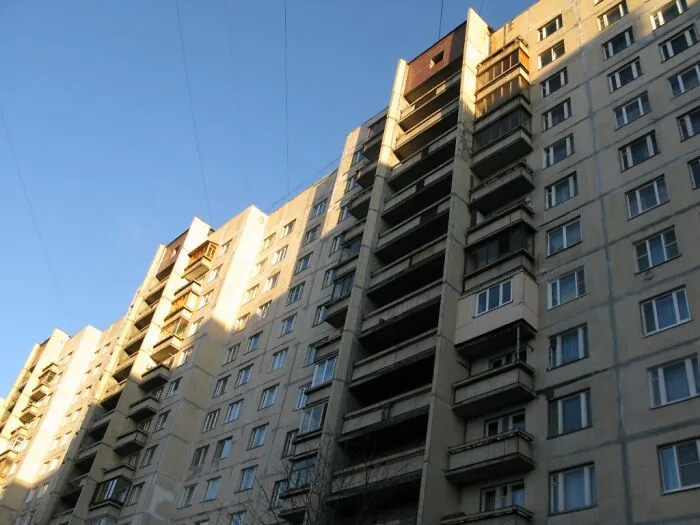 Noisy Neighbors Revenge