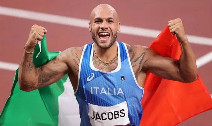 El hombre más rápido del mundo es Lamont Marcell Jacobs, que ha corrido los 100 metros en 9,80 segundos