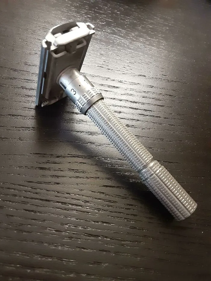 My 1965 Gillette Slim Adjustable - Built Like A Tank!
