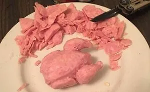 This Online Group Shames Overly Pretentious Dishes And Here's 50 Of The Most Hilarious Ones