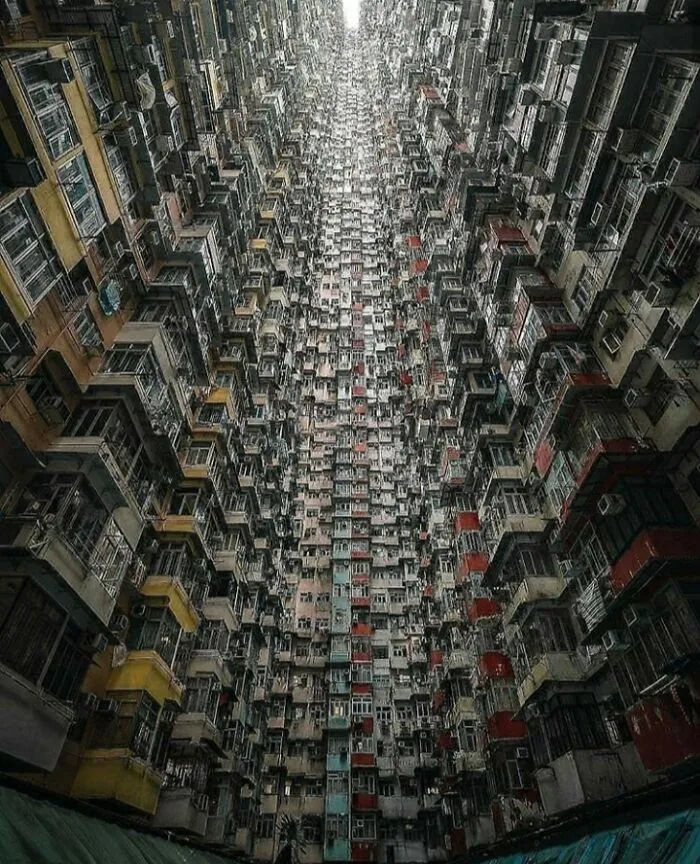 Massive Building