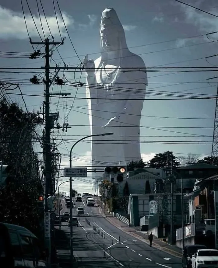 Es la estatua de Nyoirin Kannon más alta del mundo y la estatua de una diosa más alta de Japón