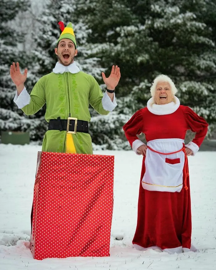 Esta abuela de 95 años y su nieto muestran con sus hilarantes disfraces que no existe un límite de edad para divertirse (22 fotos nuevas)