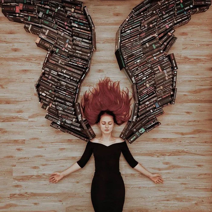 Bibliophile And Photographer Combines Two Hobbies In 30 Impressive Installations