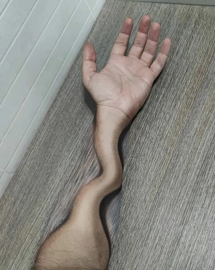 Italian Artist Uses His Body As A Canvas To Create Convincing Optical Illusions (35 New Pics)
