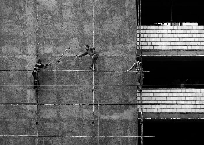 Funambulista sin espectadores por Navid Mofidi Ahmadi