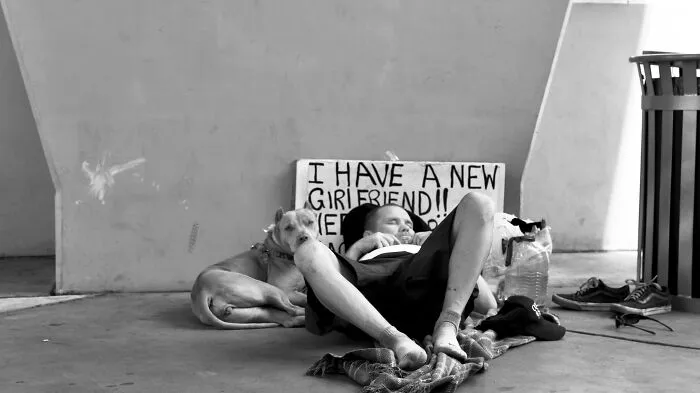 While I Was On My Honeymoon, I Captured The Darker Side Of The Glamorous Las Vegas (23 Pics)