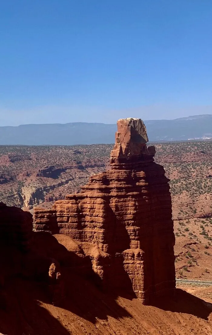 Chimney Rock,  Capitol  Reef National Park, Utah