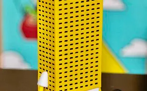 Hey I’m Thales And I’m An Artist That Doesn’t Really Know How To Paint Faces So I Turn Them Into Towers