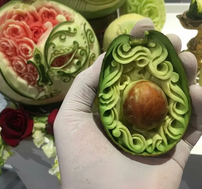 This Artist Created 22 Carving Arts From Avocados