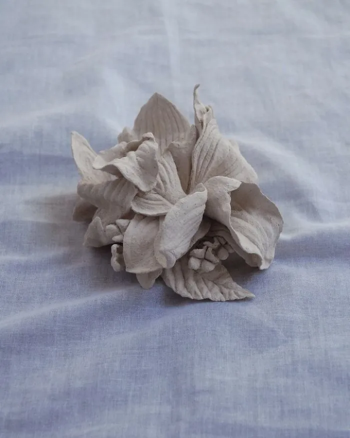 This Japanese Artist Uses Soft Clay To Carve Out Hyper-Realistic Clothing And Accessories (30 Pics)