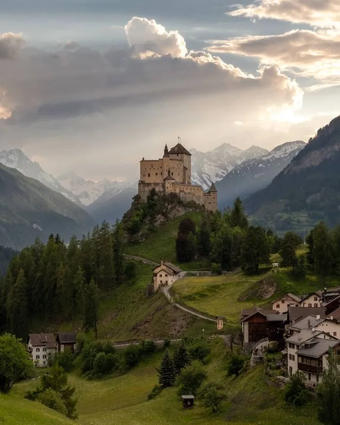 Tarasp, Suiza