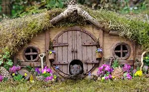 I Built A Little World In My Garden For Mice To Live In, And They're Thriving (30 Pics)
