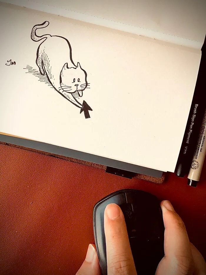 The One With The Targus Computer Mouse