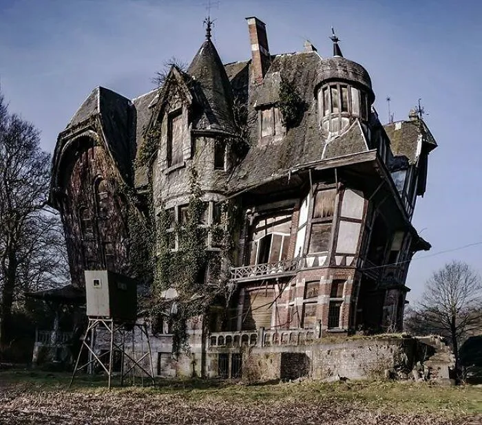Abandoned Mansion, Belgium
