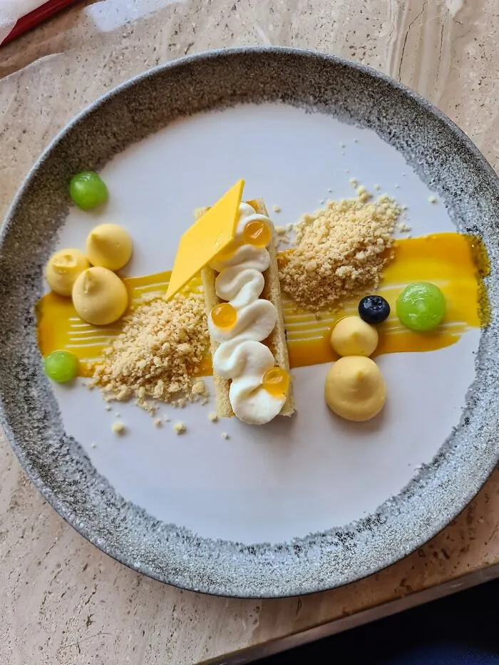 This Mango Dessert