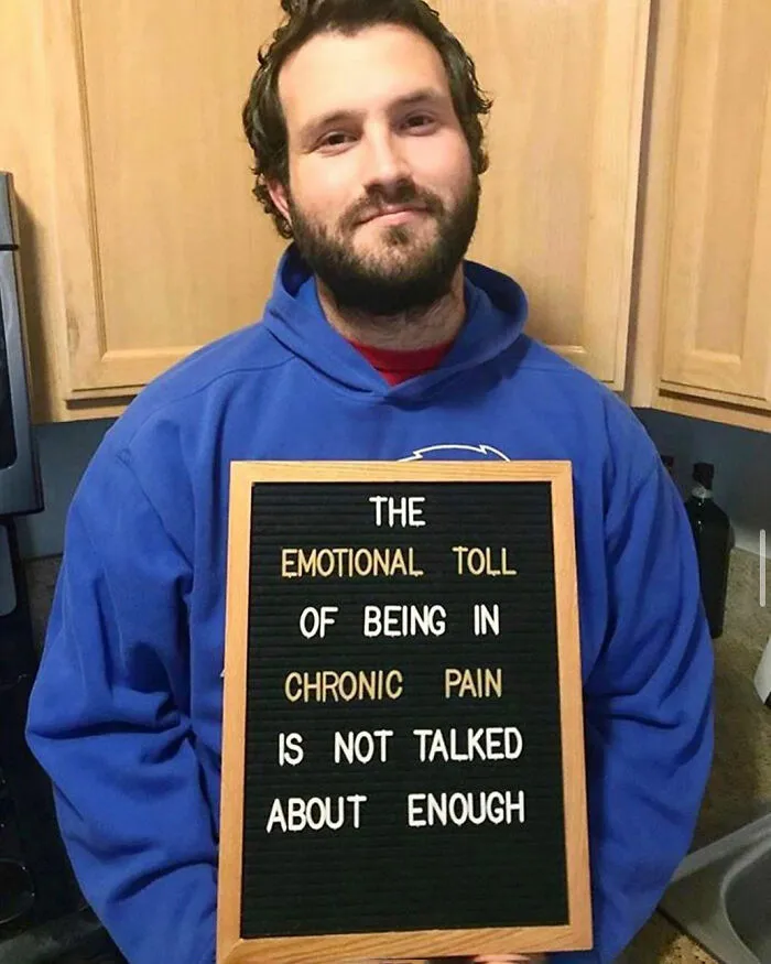 This Instagram Account Spreads Awareness About What People With Chronic Illnesses Go Through Every Day And Here Are 40 Of The Best Photos