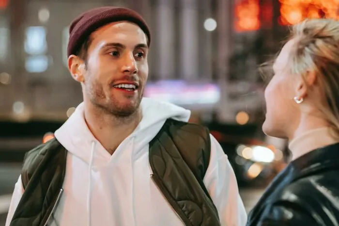 Someone Asks Women "What's Their Cringy 'Nice Guy' Story" And The Responses Are Really Creepy (30 Posts)
