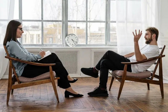 Men Were Asked To Share Their Thoughts On Body Dysmorphia And They Deliver 30 Honest Answers