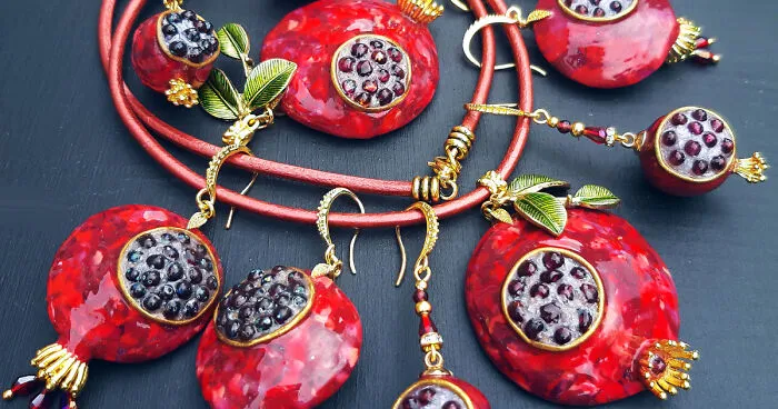 The Unusual Design Of Pomegranate Jewelry I Made Out Of Polymer Clay (20 Pics)