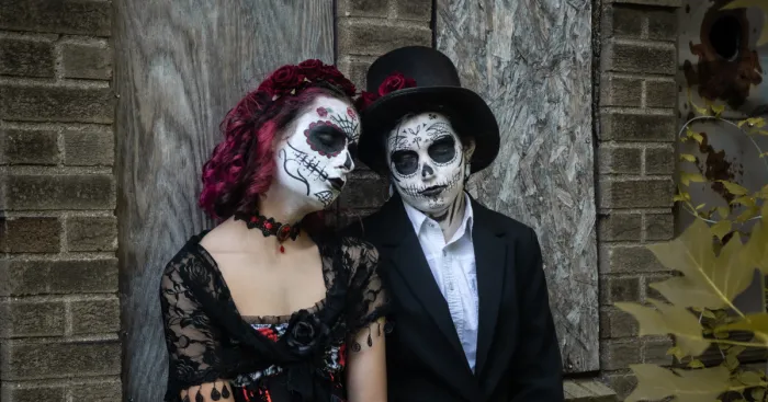 I Photographed Sugar Skull Kids With A Twist (8 Pics)