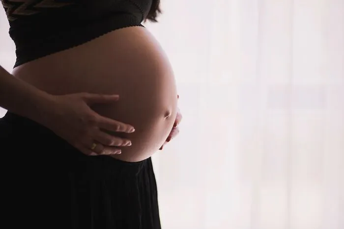 Esta mujer comparte su audaz punto de vista sobre las cosas con las que las mujeres tienen que lidiar y aquí tienen las mejores 15 publicaciones