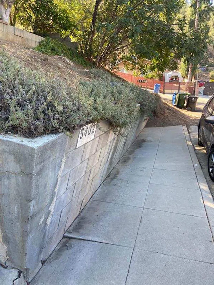 30 Engineering ‘Nightmares’ And ‘Miracles’ Discovered During Structural Inspections By This Company (New Pics)