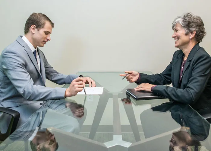 35 People Who Walked Out In The Middle Of Job Interviews Share Why They Did It