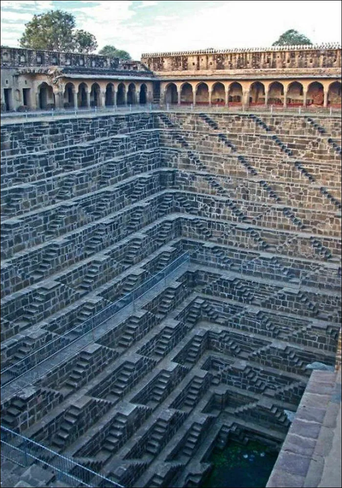 50 Very Old Human Creations That Still Surprise Us Today, As Shared In This Online Group