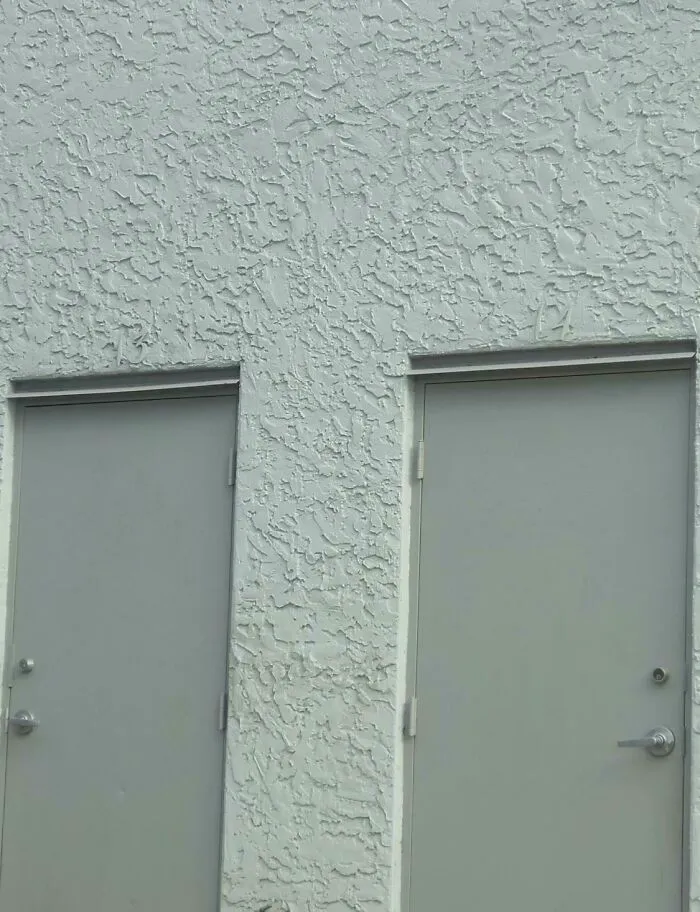 Es jodidamente difícil encontrar los números de estas casas