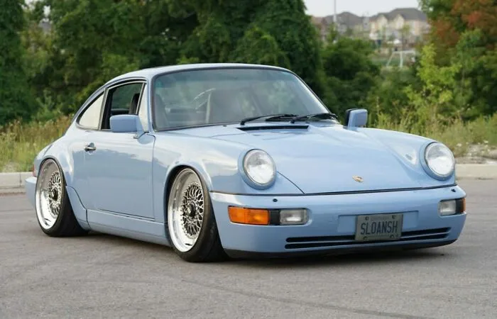 Porsche 911 Carrera 4 Coupe