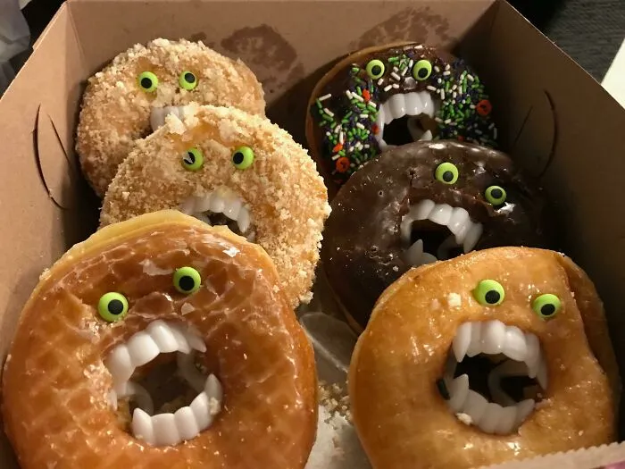 My Girlfriend Made These For Work To Celebrate Halloween And They're Seriously Freaking Me Out