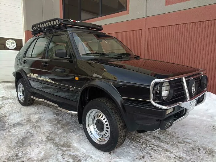 Volkswagen Golf Country