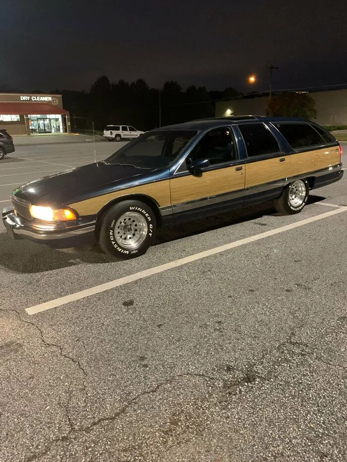 Buick Roadmaster Estate Wagon