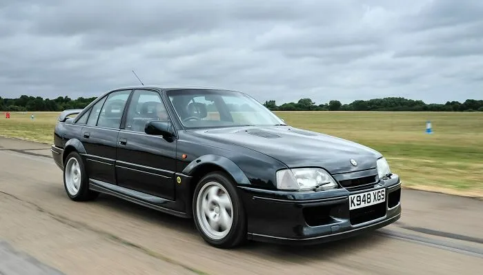 Lotus Carlton Omega
