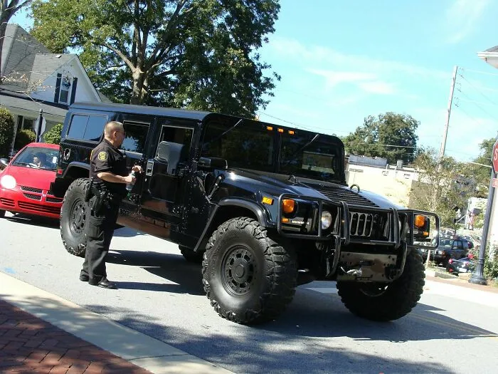 Hummer H1