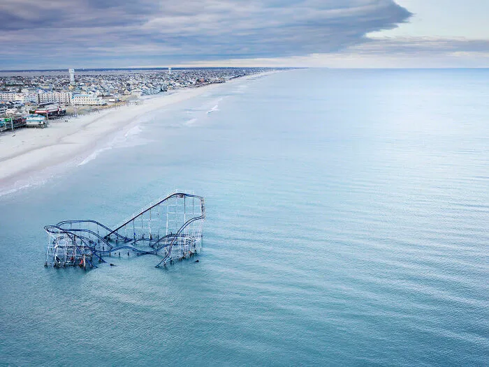A Nj Rollercoaster Got Tossed Into The Ocean By Hurricane Sandy In 2012