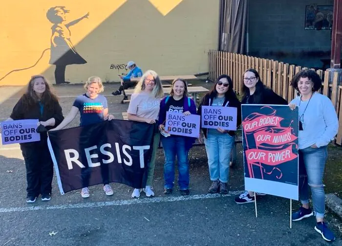 45 Of The Best Pro-Choice Posters In Response To Texas' Abortion Law